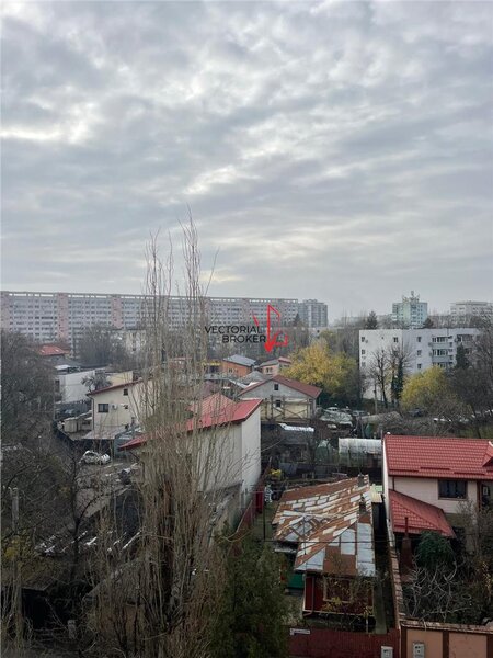 Titan Piata Minis Garsoniera bloc mixt curat